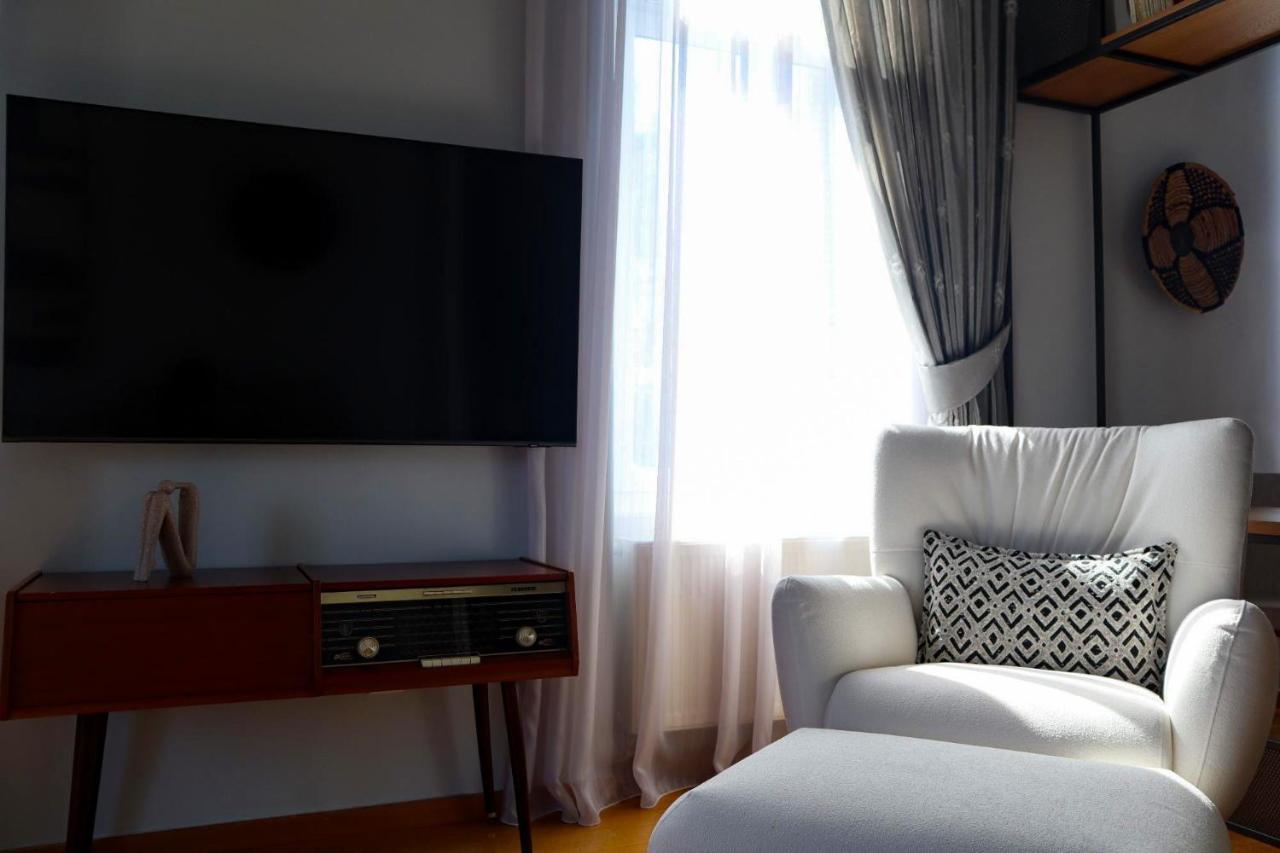Thiseas Luxury Apartment Афіни Екстер'єр фото